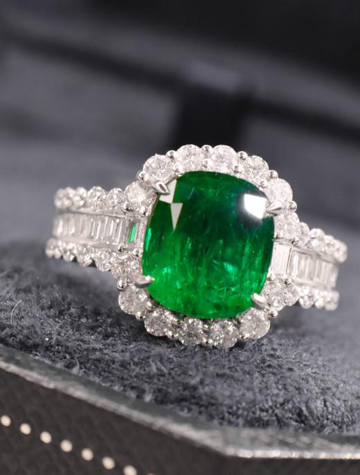2.78ct 祖母绿戒指 商品图2