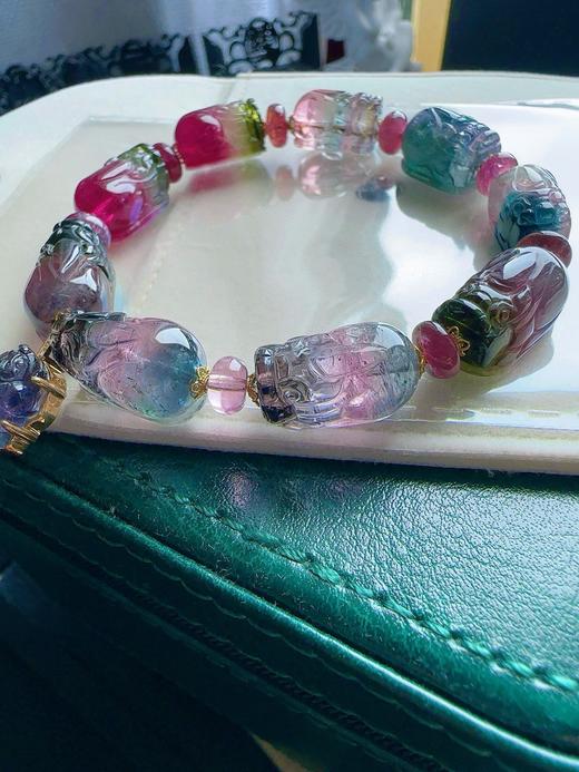 35.4g 雕刻碧玺手链 商品图2