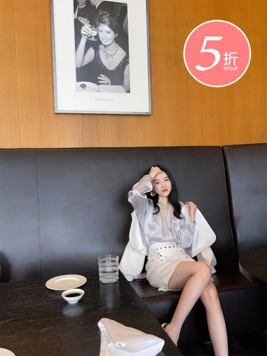 天文爱情学银色进口日本醋酸深V衬衫 商品图0