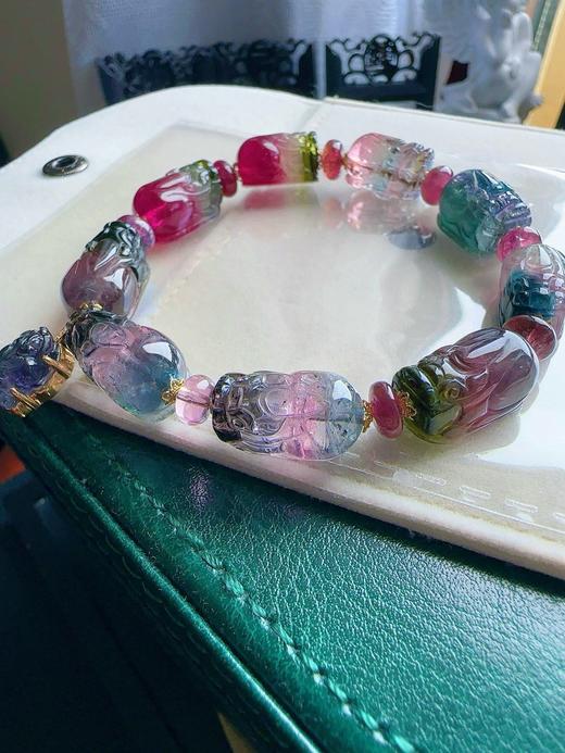 35.4g 雕刻碧玺手链 商品图3