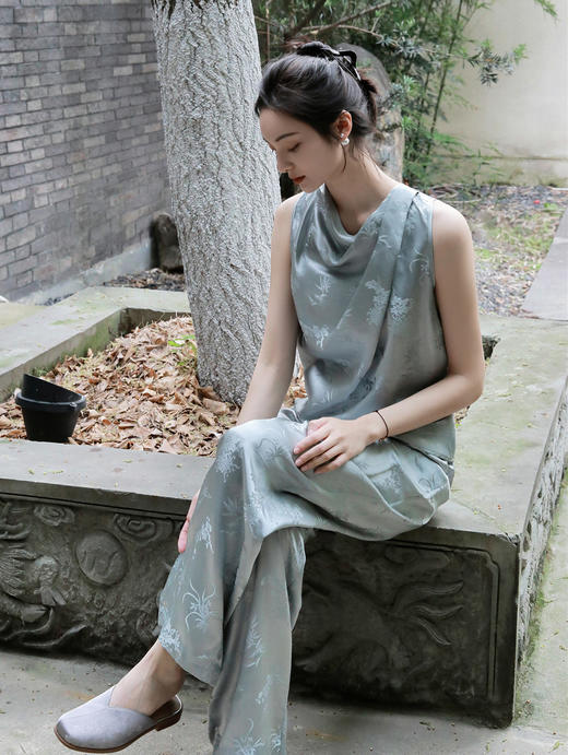 盛唐牡丹 |雪灰梅兰竹菊真丝女裤 商品图5