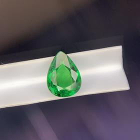 1.03ct 沙弗莱裸石