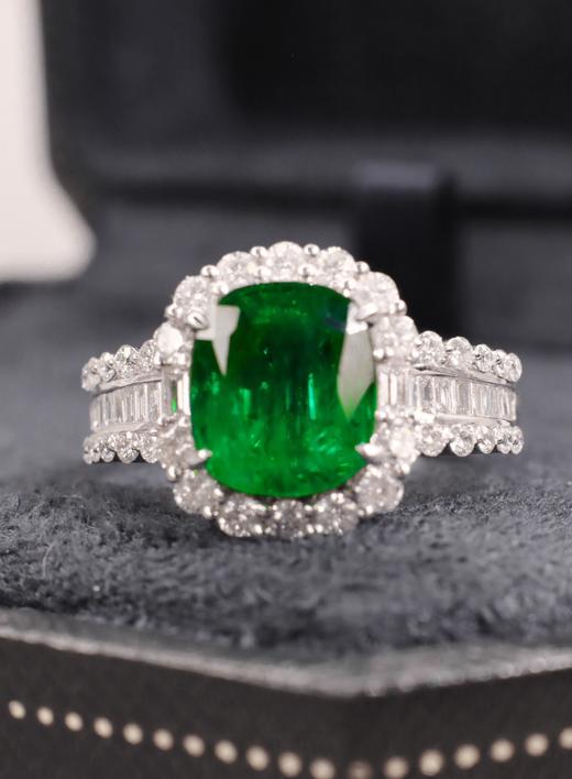 2.78ct 祖母绿戒指 商品图3