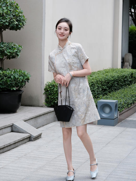 盛唐婧 |宋锦异色箩小立领偏襟连衣裙 商品图1