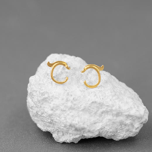 源起 S925纯银红山玉龙造型耳饰 商品图1