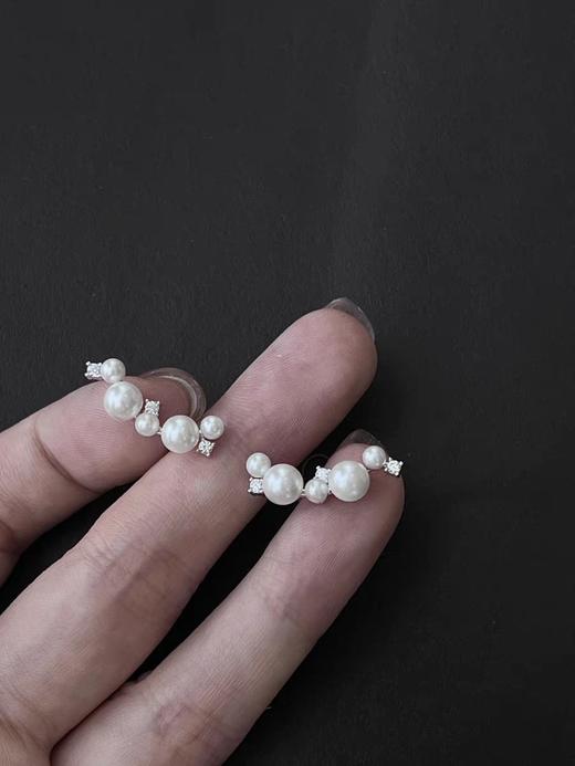 何F白月光珍珠耳钉 商品图3