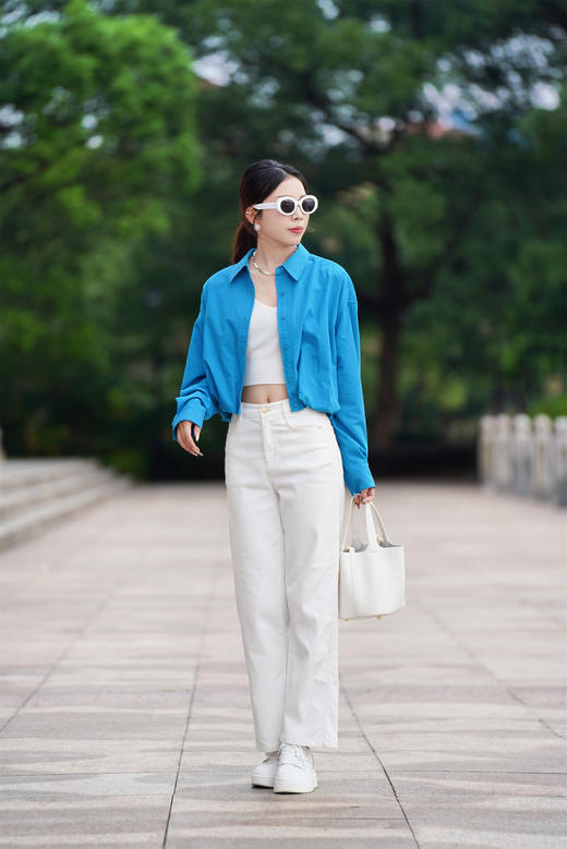 臣禾免烫花苞衬衫JZ243040175 商品图3