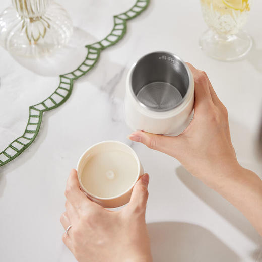 艾美特便携式电热水杯 商品图2