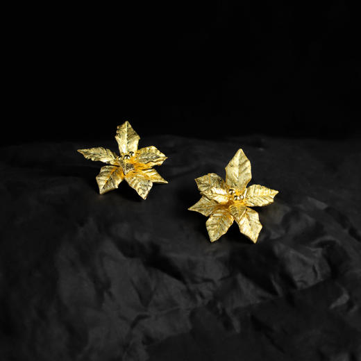 冬日烈焰 纯银一品红圣诞花耳饰 商品图3