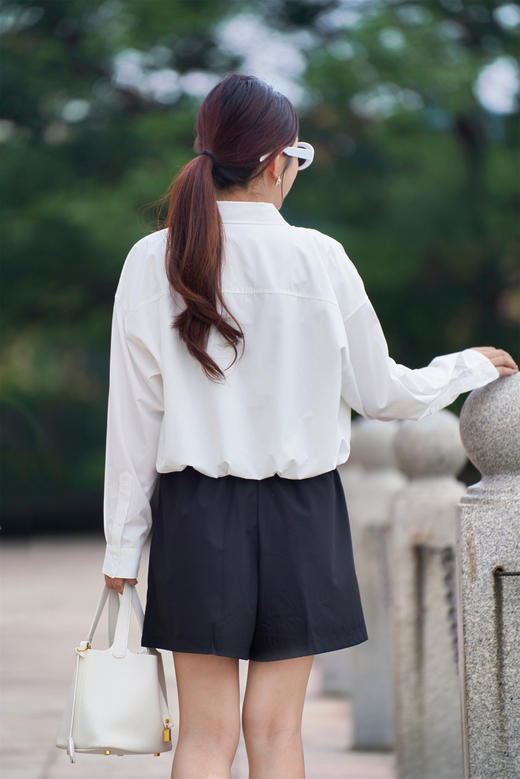 臣禾免烫花苞衬衫JZ243040175 商品图5