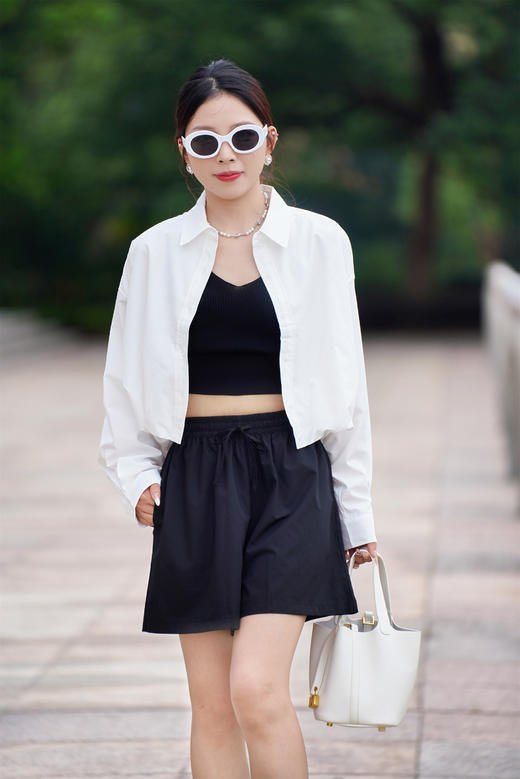 臣禾免烫花苞衬衫JZ243040175 商品图0