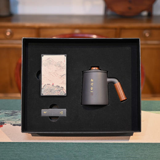 羽诗制造出品 心有山海将军杯宣砚松烟墨块礼盒套装 商品图4