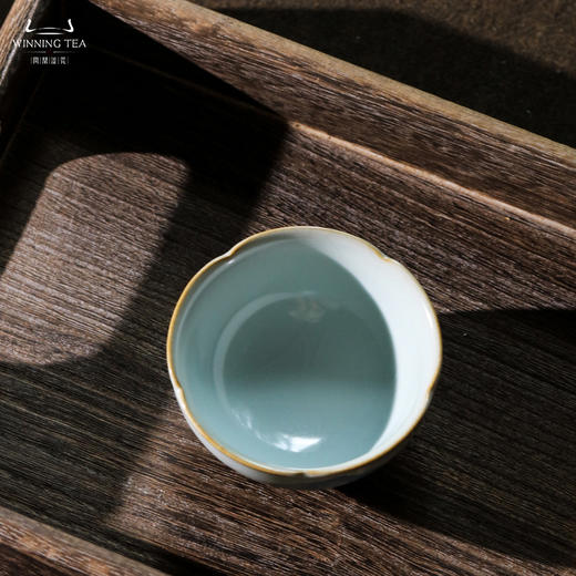 问鼎汝瓷鼎峰系列天青恋花杯（三桃）（缺货） 商品图2