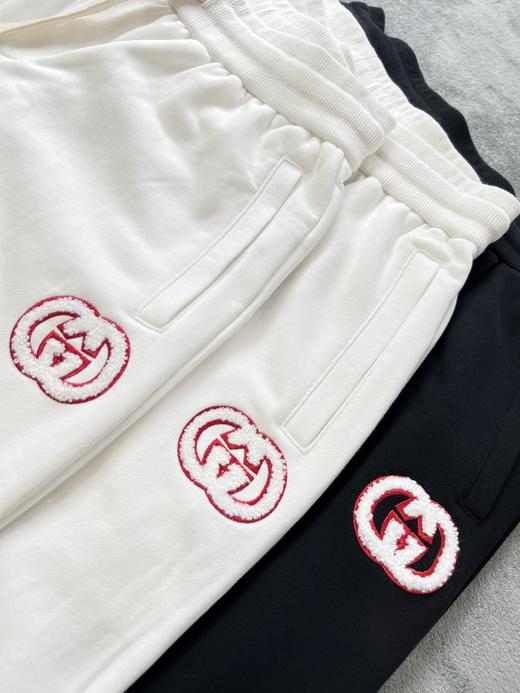 双G 2024秋季新款 男士 立体拼色纯棉牛肚休闲长裤 Z-11828 商品图3