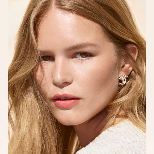 法国  CHANEL香奈儿 果冻水粉透亮保湿气垫 SPF25/PA++ 11g 商品图3