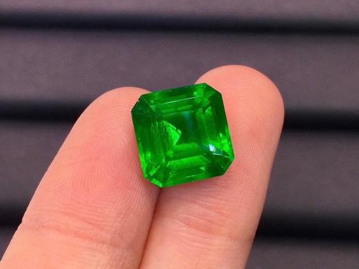 6.29ct 祖母绿裸石 商品图2