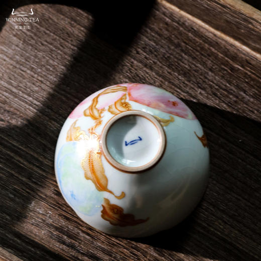 问鼎汝瓷鼎峰系列天青恋花杯（三桃）（缺货） 商品图3