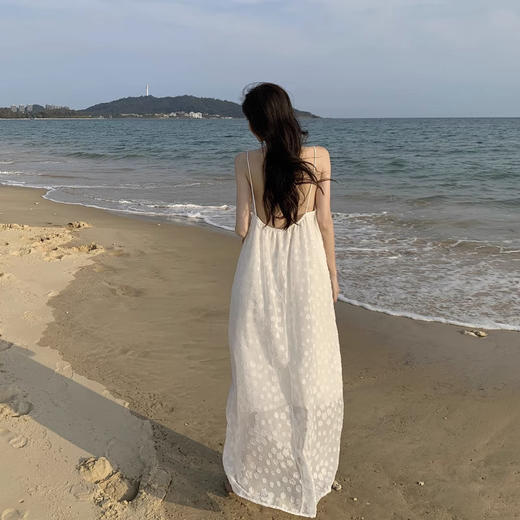 【超美纯欲❗️茶歇法式露背吊带连衣裙】纯欲风挂脖白色连衣裙女，夏季新款甜美性感度假法式裙子QQ 商品图2
