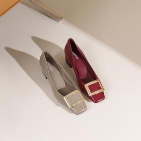 westory春秋新款时尚优雅单鞋方扣水钻气质百搭平底鞋女W24CE74561