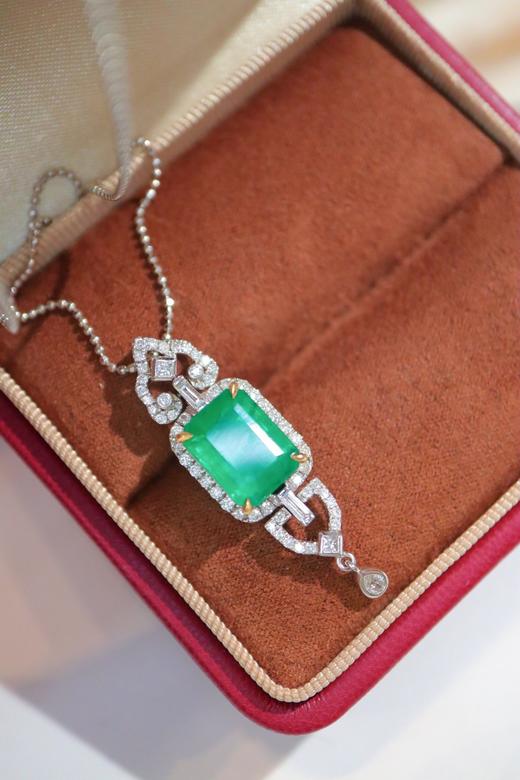 3.9ct 祖母绿吊坠 商品图2