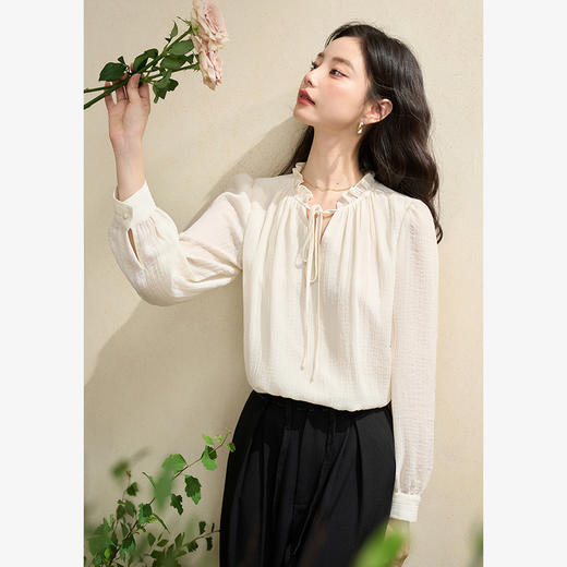 法式浪漫气质温柔肌理感轻薄通勤衬衫女系带衬衣V3142203 商品图2