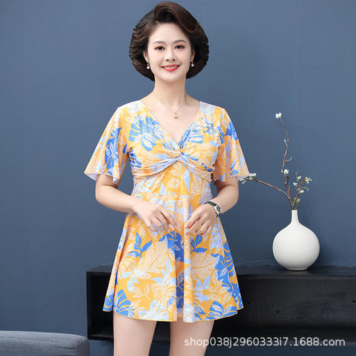 泳衣女士妈妈款加肥大码中年分体保守印花遮肚显瘦游泳衣 商品图3