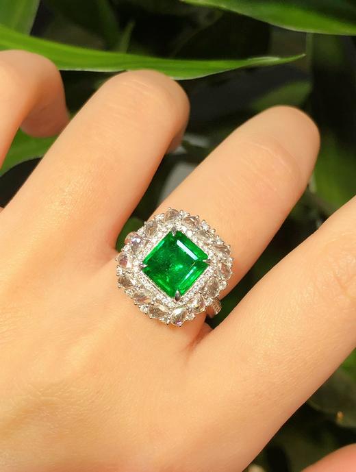 2.9ct 祖母绿戒指吊坠 商品图3