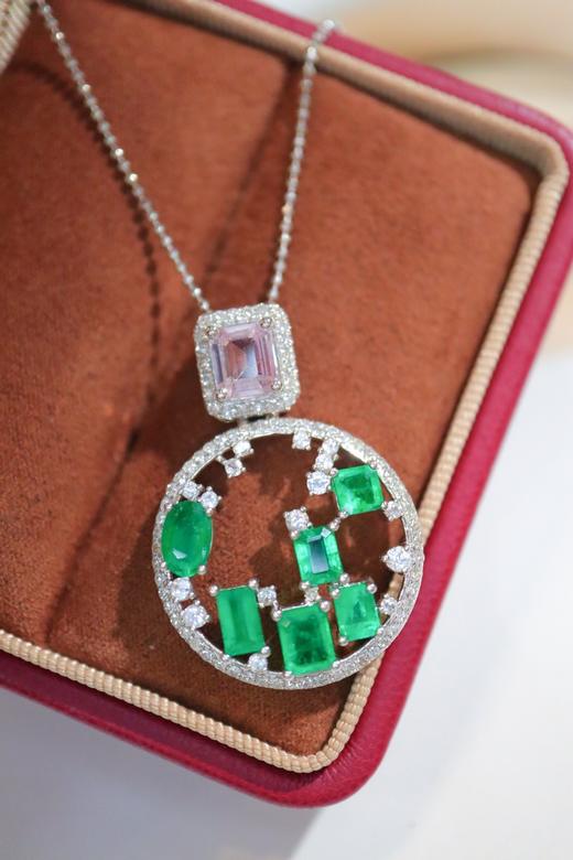 2.8ct 祖母绿吊坠 商品图5