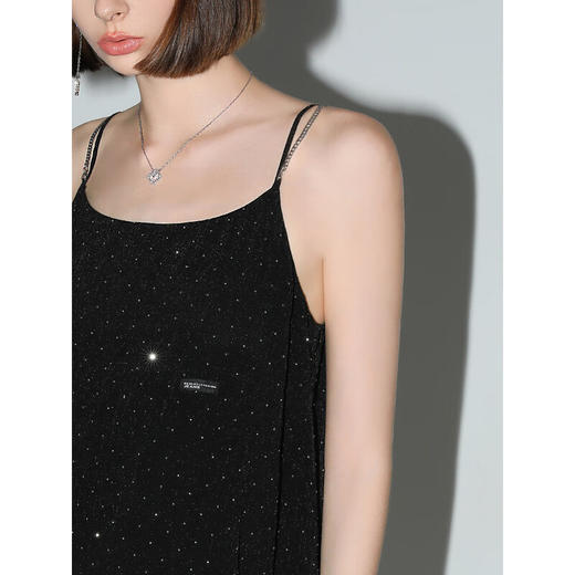 【限时秒杀】COCOBELLA璀璨星河烫钻肌理感吊带裙设计感肩带连衣裙FR0030 商品图1