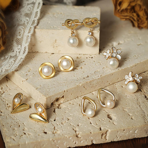 MANREYA玛芮雅“夏日秘境”5天&7天淡水珍珠耳钉套盒 商品图6