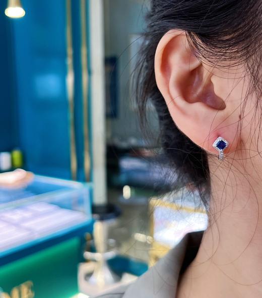 0.5ct 蓝宝石耳扣 商品图7