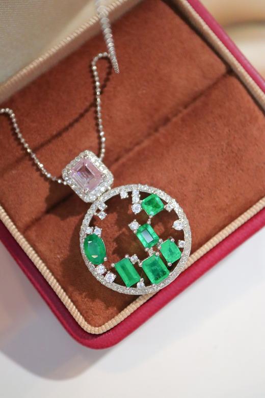 2.8ct 祖母绿吊坠 商品图4