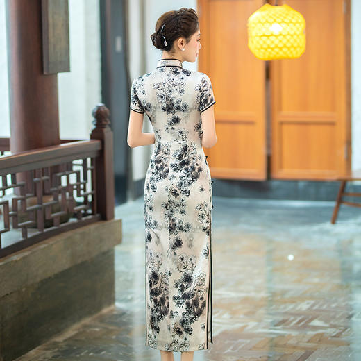WX-新款真丝旗袍年轻款修身气质长款改良版手工缝制桑蚕丝起泡 商品图3