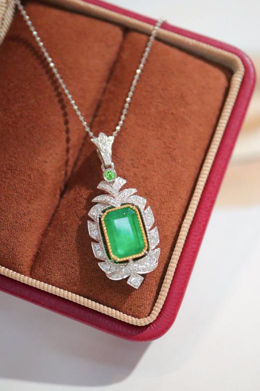 1.93ct 祖母绿吊坠 商品图5