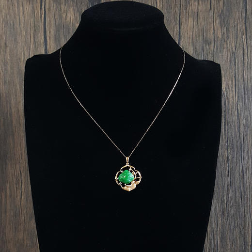 【天然正品】AU750黄金镶钻镶天然糯种满绿色荷花翡翠（高贵、廉洁）吊坠项链040724NJM07 商品图5