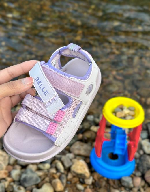 【中大童露趾镂空溯溪鞋】百丽品牌直发！🌲出门游玩必备时尚好物  轻盈舒适，步履轻盈✅风格简约、精美，又充满童趣！✅鞋身轻便，橡胶大底防滑慢回弹❗减震耐磨 ✅粘扣设计，方便穿脱！ 即穿即走 商品图11