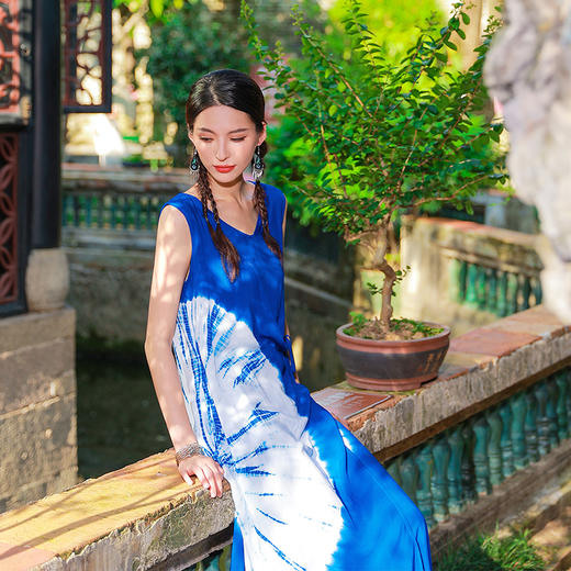 逐光手工扎染连衣裙 | 新增蓝色 | 现货加急发 商品图5