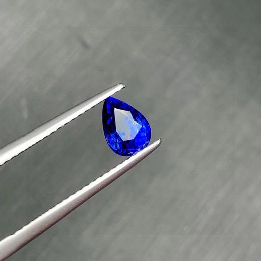 1.13ct 蓝宝石裸石 商品图1