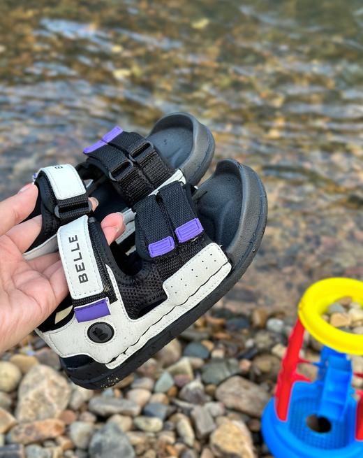 【中大童露趾镂空溯溪鞋】百丽品牌直发！🌲出门游玩必备时尚好物  轻盈舒适，步履轻盈✅风格简约、精美，又充满童趣！✅鞋身轻便，橡胶大底防滑慢回弹❗减震耐磨 ✅粘扣设计，方便穿脱！ 即穿即走 商品图4