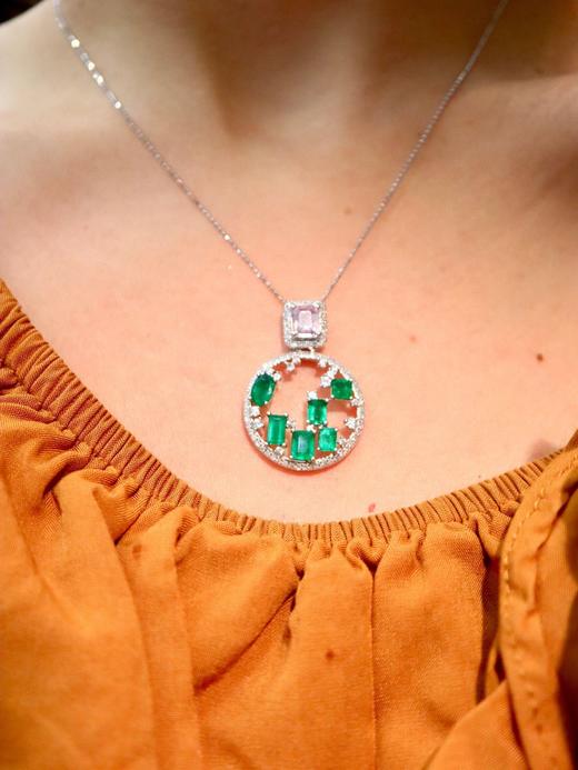 2.8ct 祖母绿吊坠 商品图7