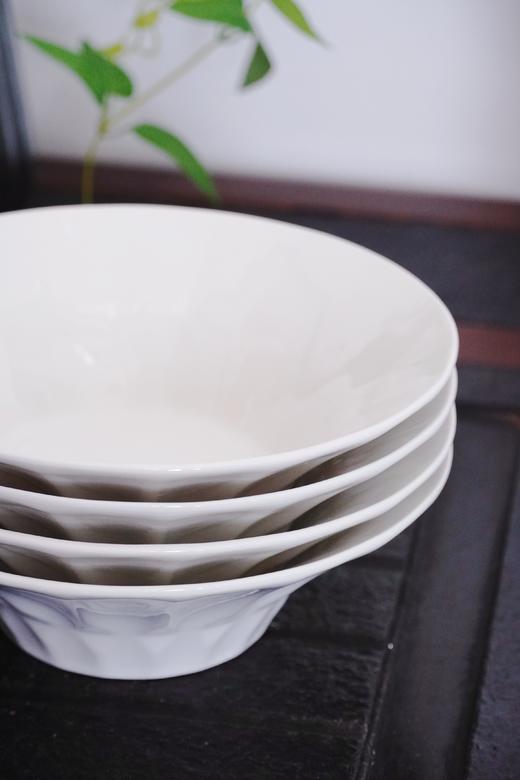 ⏰【品牌直发】捡大漏❗️疯了吧🤔4个大碗💰29.9 ❗️Trees&wind8英寸浮雕高脚白瓷碗，出口转内销的宝藏好货❗️ 商品图2