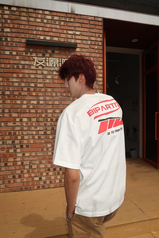 W426012101美式字母短袖T恤 商品图4