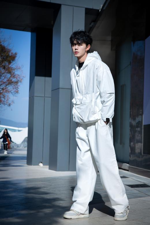 S412461140纯色梭织卫衣 商品图6