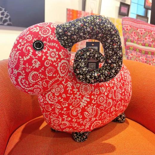 深山集市 花布大绵羊 花色随机发货 50*38CM 商品图1