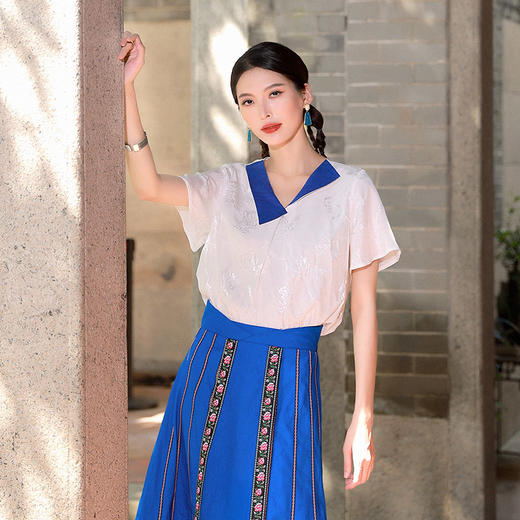 梨花辞撞色上衣 | 百搭小上衣 | 现货加急发 商品图0