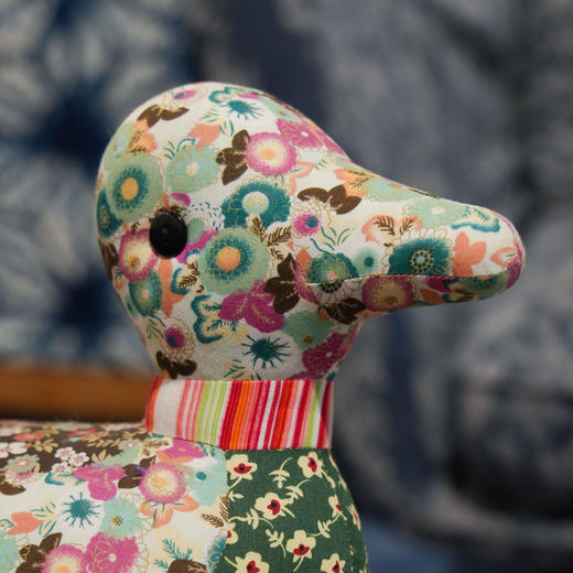 深山集市 鸭子花布拼接手工玩偶中号 随机花色发货 商品图4