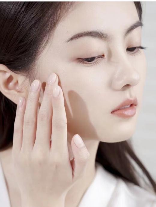 娇YUN诗黄金双萃精华干皮救星混合皮 商品图13