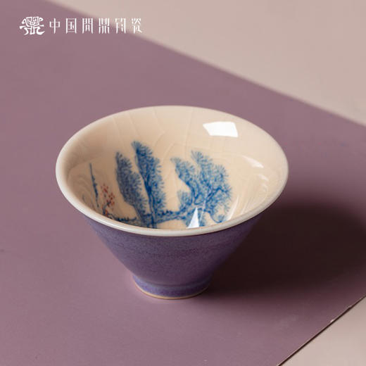 问鼎钧瓷鹅黄青花斗笠杯（松下弈棋）(缺货) 商品图1