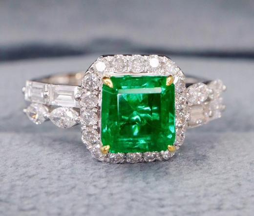 1.55ct 祖母绿戒指 商品图1