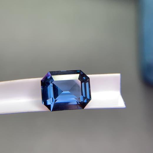 3.08ct 尖晶石裸石 商品图6